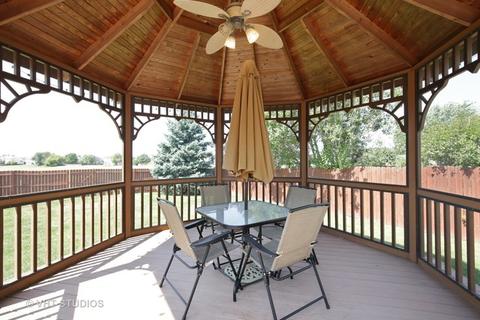 1282 Sycamore St, Elgin, IL 60123 photo 18