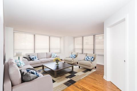 222 E Pearson St #209, Chicago, IL 60611 photo 2