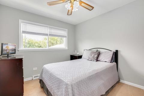 730 Marcella Rd, Des Plaines, IL 60016 photo 18