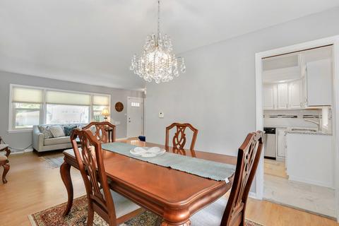 730 Marcella Rd, Des Plaines, IL 60016 photo 7