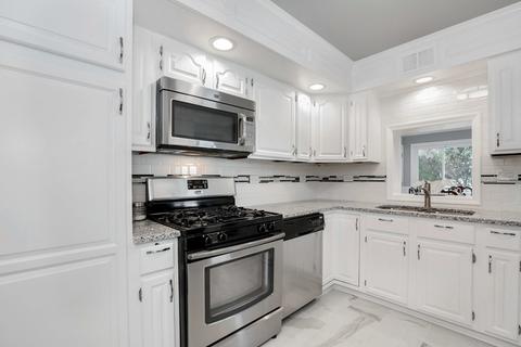 730 Marcella Rd, Des Plaines, IL 60016 photo 11