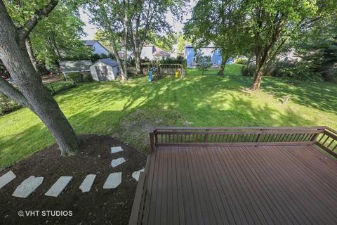 1753 Clyde Dr, Naperville, IL 60565 photo 22