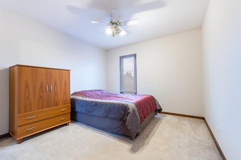 5185 Thornbark Dr, Hoffman Estates, IL 60010 photo 20