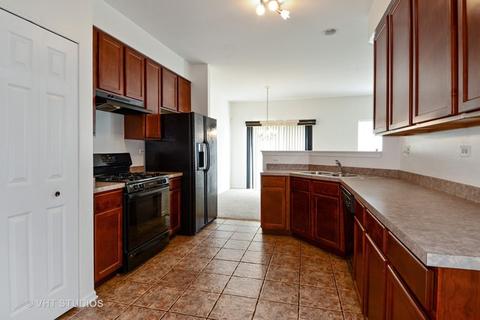 2402 Cactus Ct, Plainfield, IL 60586 photo 3