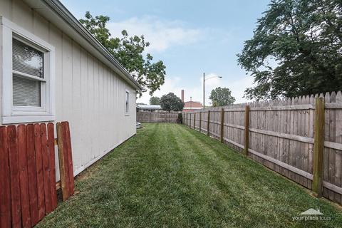 644 Gates St, Aurora, IL 60505 photo 27