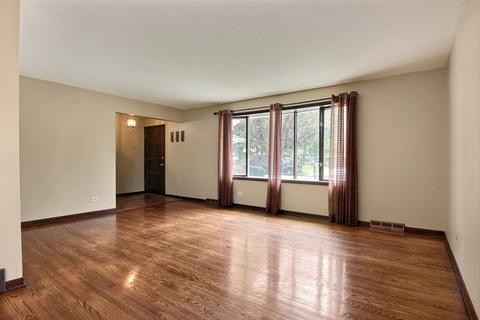 603 Chestnut Ln, Beecher, IL 60401 photo 2
