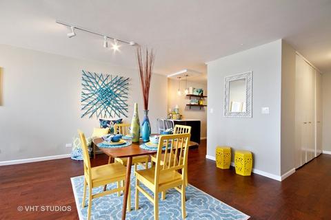201 E Chestnut St #22E, Chicago, IL 60611 photo 6