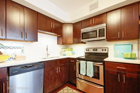 201 E Chestnut St #22E, Chicago, IL 60611 photo 4