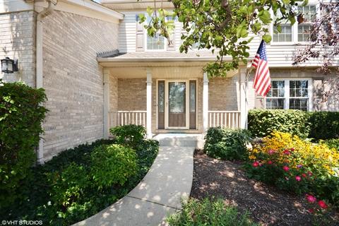 2638 Crestview Dr, Aurora, IL 60502 photo 2