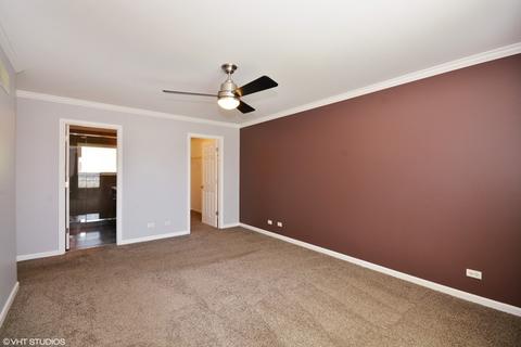 2638 Crestview Dr, Aurora, IL 60502 photo 14
