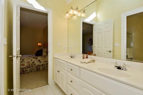 1126 Chadwick Ct, Aurora, IL 60502 photo 19