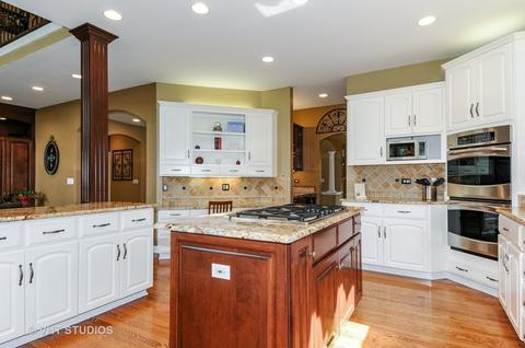 1126 Chadwick Ct, Aurora, IL 60502 photo 7