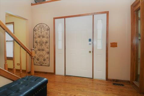 315 Bryan Dr, Cary, IL 60013 photo 7