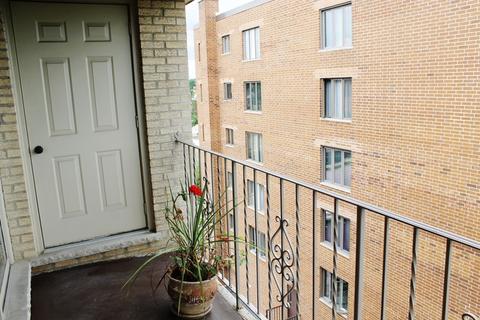 1436 E Thacker St #504, Des Plaines, IL 60016 photo 18