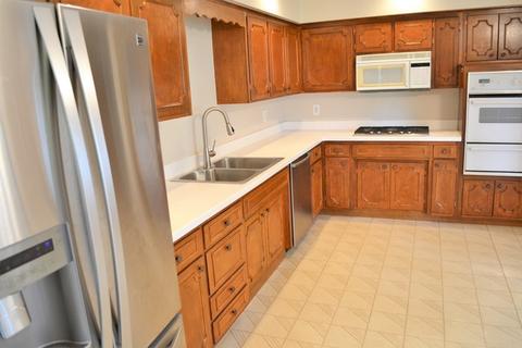 960 S 9th Ave, Kankakee, IL 60901 photo 9