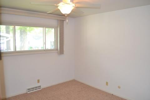 960 S 9th Ave, Kankakee, IL 60901 photo 21