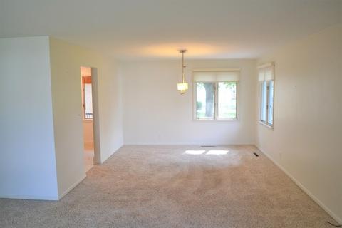 960 S 9th Ave, Kankakee, IL 60901 photo 8