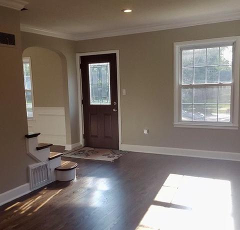 109 S Berteau Ave, Bartlett, IL 60103 photo 2