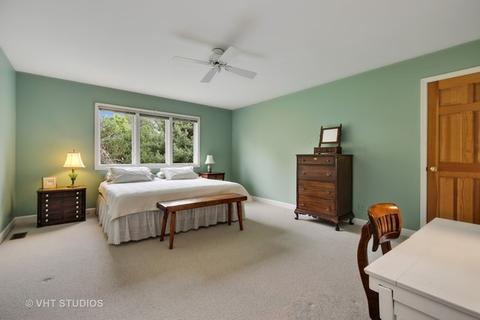 811 Pinegrove Ct, Wheaton, IL 60187 photo 19