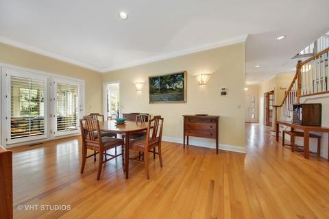 811 Pinegrove Ct, Wheaton, IL 60187 photo 8
