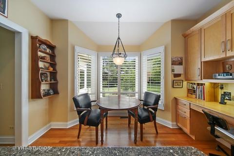 811 Pinegrove Ct, Wheaton, IL 60187 photo 6