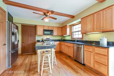 25870 W Apache Ln, Lake Barrington, IL 60010 photo 4