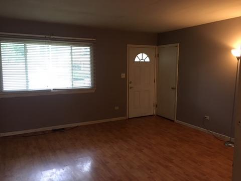 1246 Sarasota Dr, Wheeling, IL 60090 photo 4