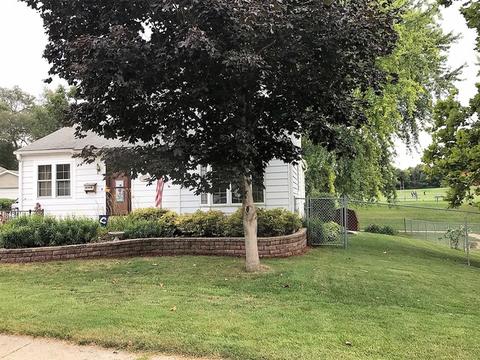 504 Division St, Dixon, IL 61021 photo 7