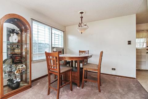 15525 Honore Ave, Harvey, IL 60426 photo 5