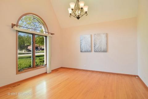 324 Ford Ln, Bartlett, IL 60103 photo 6