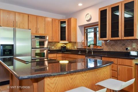 324 Ford Ln, Bartlett, IL 60103 photo 3