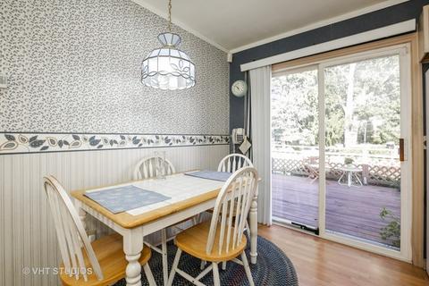 253 S Edison Ave, Elgin, IL 60123 photo 6