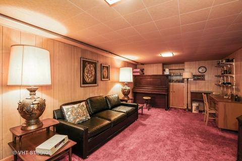 253 S Edison Ave, Elgin, IL 60123 photo 7