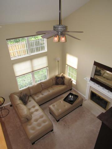 1195 E Danbury Dr, Cary, IL 60013 photo 3