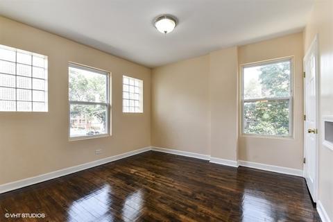 2637 E 74th Pl, Chicago, IL 60649 photo 9