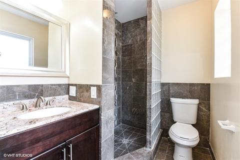 2637 E 74th Pl, Chicago, IL 60649 photo 11