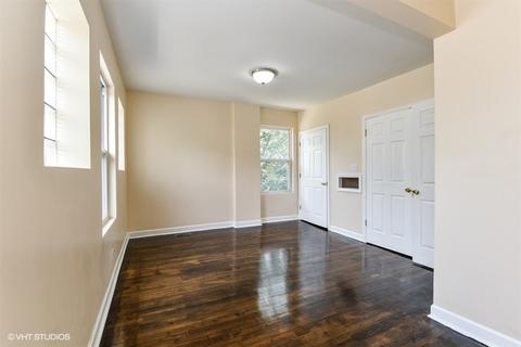2637 E 74th Pl, Chicago, IL 60649 photo 10
