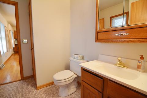 985 Elma Ave, Elgin, IL 60120 photo 21