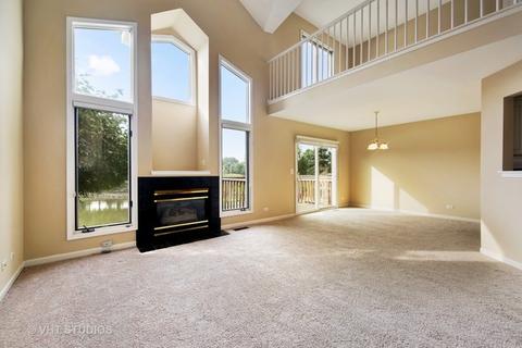 1012 Bernette Ct, Naperville, IL 60540 photo 2