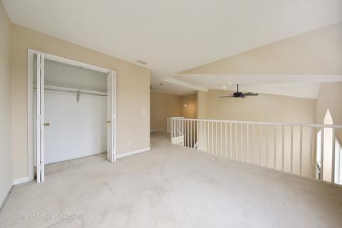 1012 Bernette Ct, Naperville, IL 60540 photo 8
