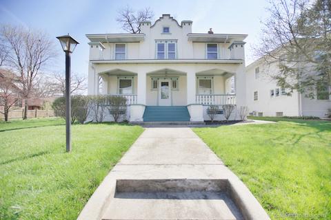 917 Douglas Ave, Elgin, IL 60120 photo 1