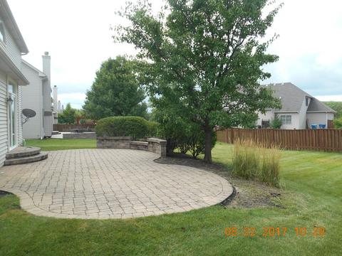 1999 Gardner Cir E, Aurora, IL 60503 photo 4
