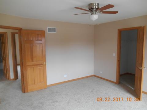 1999 Gardner Cir E, Aurora, IL 60503 photo 32
