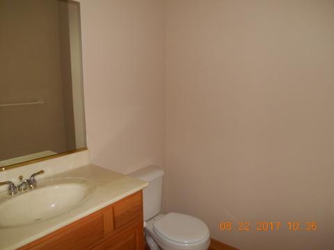 1999 Gardner Cir E, Aurora, IL 60503 photo 21