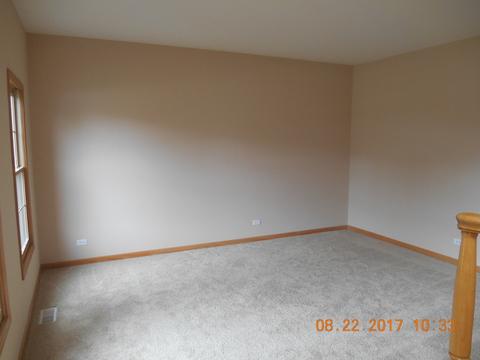 1999 Gardner Cir E, Aurora, IL 60503 photo 8