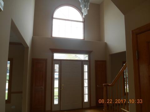 1999 Gardner Cir E, Aurora, IL 60503 photo 6