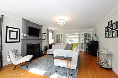 9348 Drake Ave, Evanston, IL 60203 photo 5