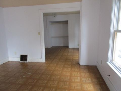 265 Bartlett Pl, Elgin, IL 60120 photo 5