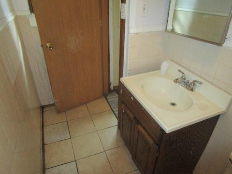 265 Bartlett Pl, Elgin, IL 60120 photo 15
