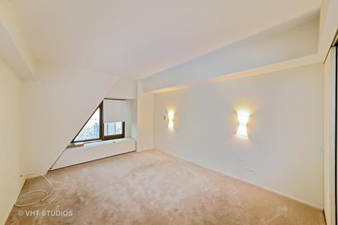 175 E Delaware Pl #4801, Chicago, IL 60611 photo 9